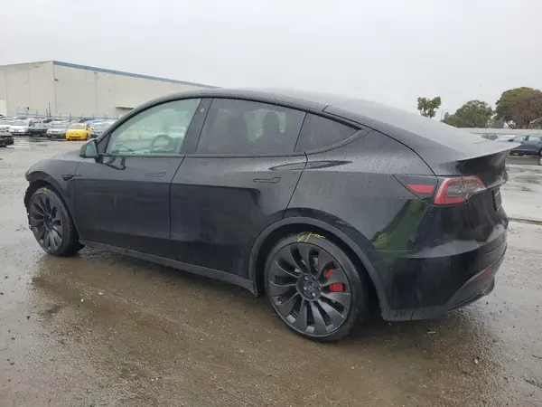 7SAYGDEF3NF556737 2022 TESLA MODEL Y - Image 2