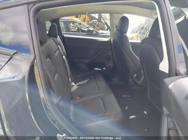 7SAYGDEF3NF563736 2022 TESLA MODEL Y - Image 8