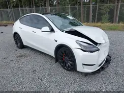 7SAYGDEF3NF565275 2022 TESLA MODEL Y