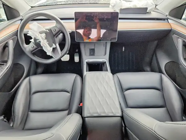 7SAYGDEF3PF602523 2023 TESLA MODEL Y - Image 8