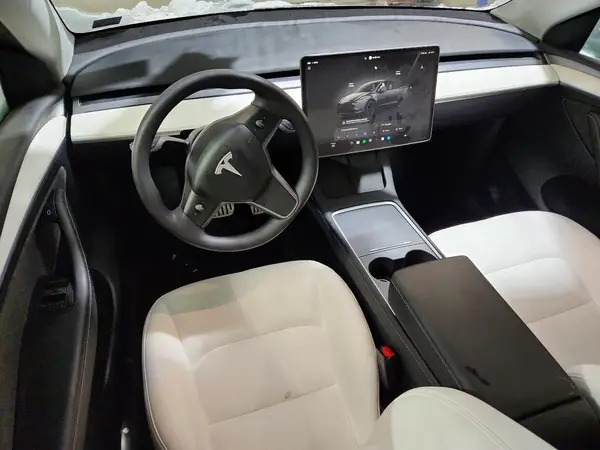 7SAYGDEF3PF603428 2023 TESLA MODEL Y - Image 8
