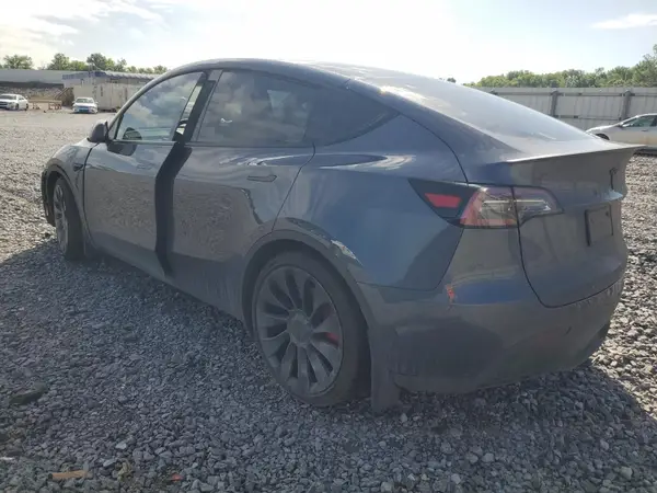 7SAYGDEF3PF661507 2023 TESLA MODEL Y - Image 2
