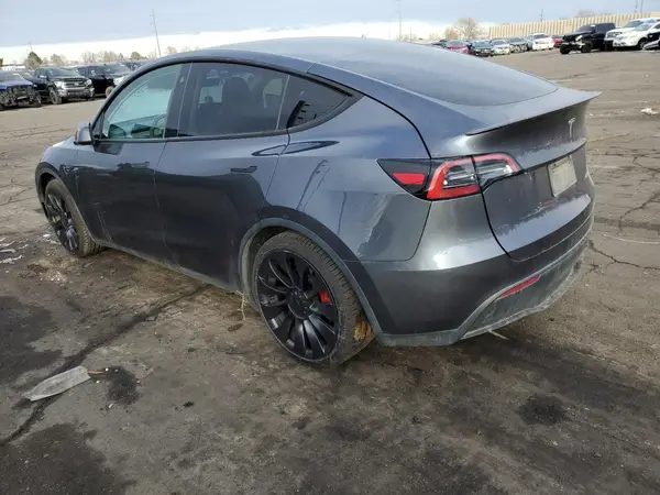 7SAYGDEF3PF666528 2023 TESLA MODEL Y - Image 2