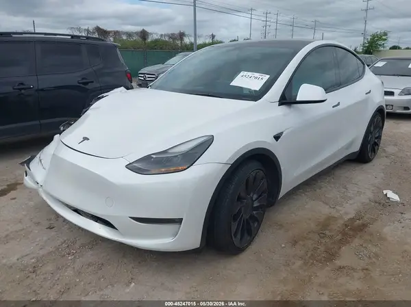 7SAYGDEF3PF695026 2023 TESLA MODEL Y - Image 2