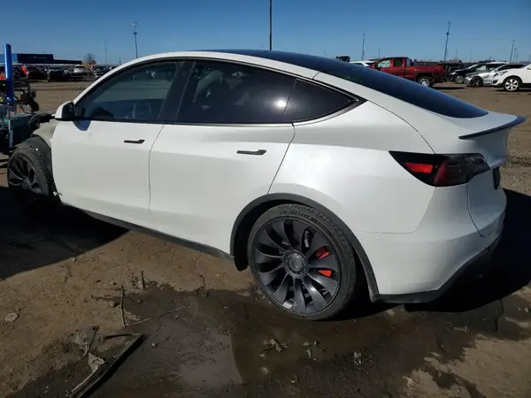 7SAYGDEF3PF708731 2023 TESLA MODEL Y - Image 2
