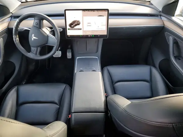 7SAYGDEF3PF758996 2023 TESLA MODEL Y - Image 8