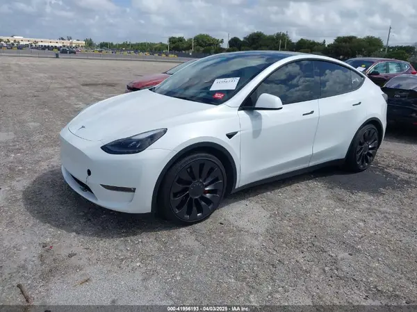 7SAYGDEF3PF784403 2023 TESLA MODEL Y - Image 2