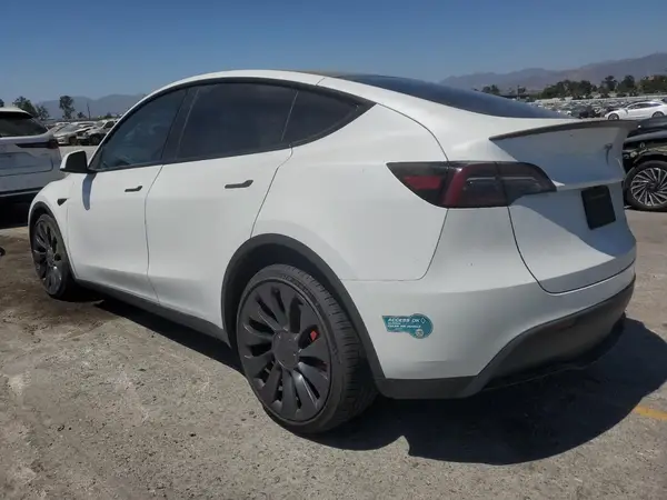 7SAYGDEF3PF798141 2023 TESLA MODEL Y - Image 2
