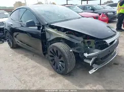 7SAYGDEF3PF834863 2023 TESLA MODEL Y