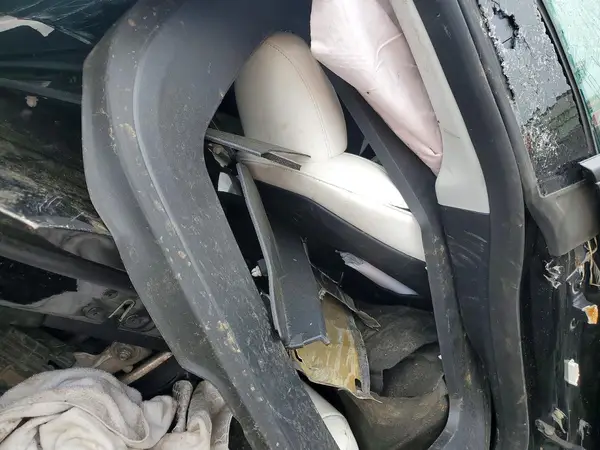 7SAYGDEF3PF843675 2023 TESLA MODEL Y - Image 8