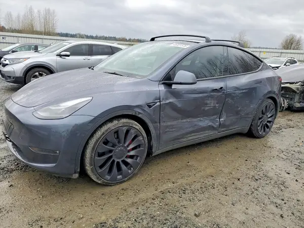 7SAYGDEF3PF846785 2023 TESLA MODEL Y - Image 1