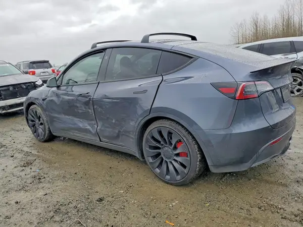 7SAYGDEF3PF846785 2023 TESLA MODEL Y - Image 2