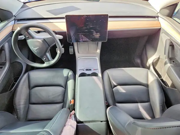 7SAYGDEF3PF863294 2023 TESLA MODEL Y - Image 8