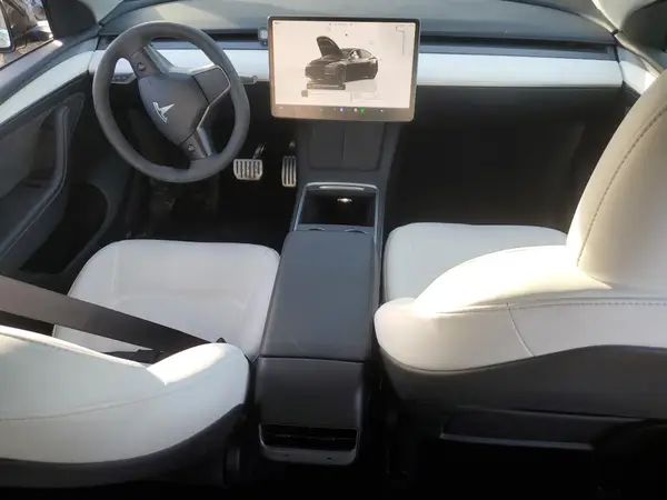 7SAYGDEF3PF894545 2023 TESLA MODEL Y - Image 8