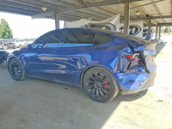 7SAYGDEF3PF906287 2023 TESLA MODEL Y - Image 2