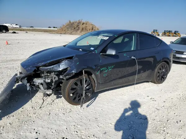 7SAYGDEF3PF907651 2023 TESLA MODEL Y - Image 1
