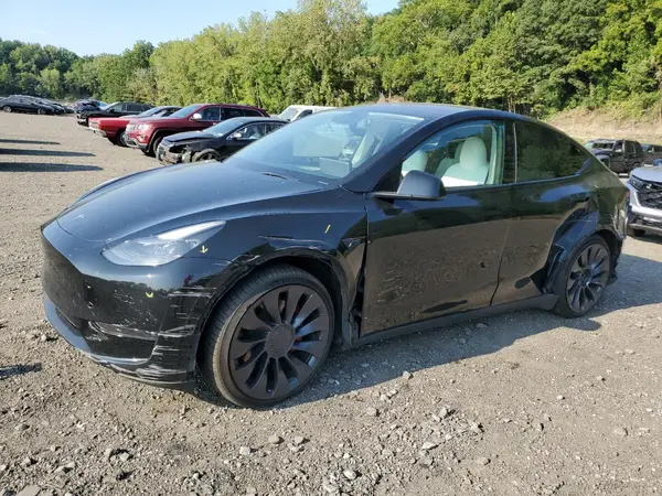 7SAYGDEF3PF936485 2023 TESLA MODEL Y - Image 1