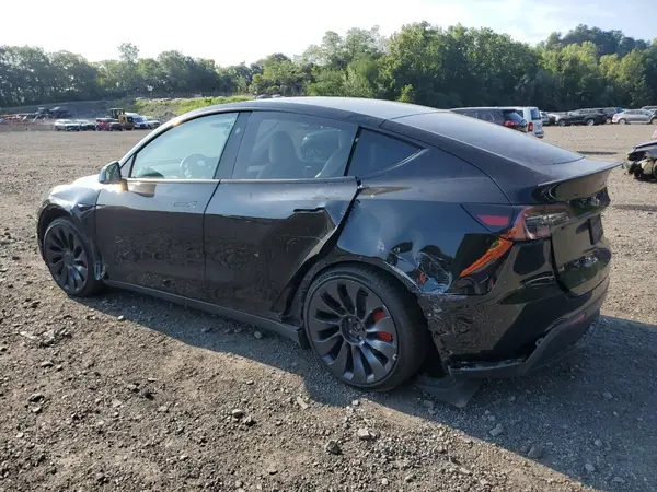 7SAYGDEF3PF936485 2023 TESLA MODEL Y - Image 2