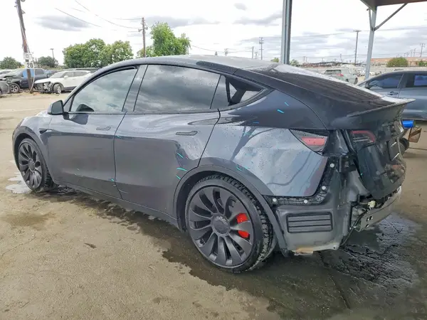 7SAYGDEF3PF969342 2023 TESLA MODEL Y - Image 2