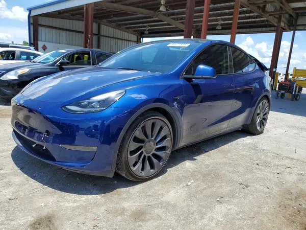 7SAYGDEF3RA268364 2024 TESLA MODEL Y - Image 1