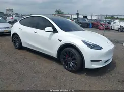 7SAYGDEF3RA268560 2024 TESLA MODEL Y