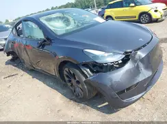 7SAYGDEF3RA312959 2024 TESLA MODEL Y