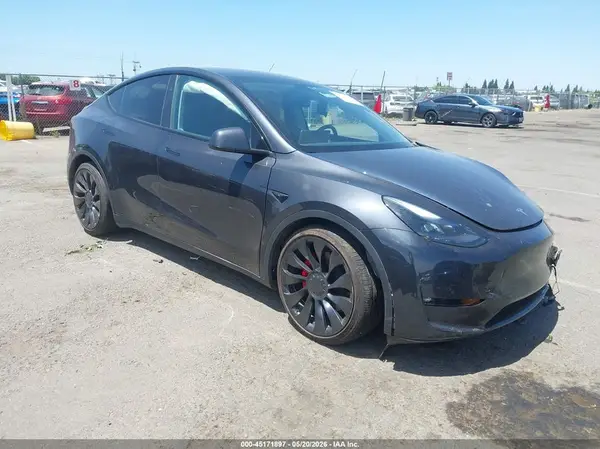 7SAYGDEF3RF020778 2024 TESLA MODEL Y - Image 1