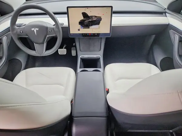 7SAYGDEF3RF024491 2024 TESLA MODEL Y - Image 8