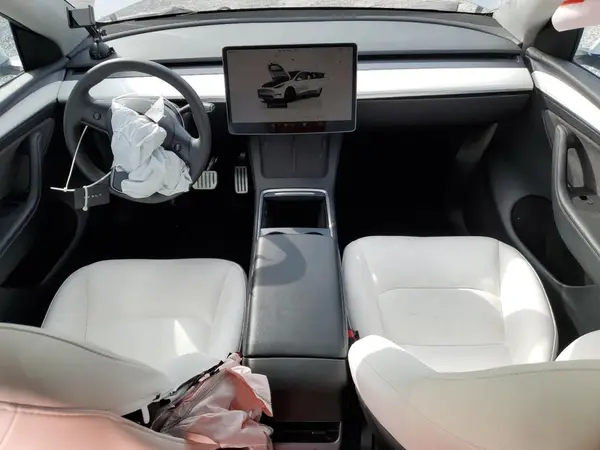 7SAYGDEF3RF050704 2024 TESLA MODEL Y - Image 8
