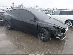 7SAYGDEF3RF078227 2024 TESLA MODEL Y