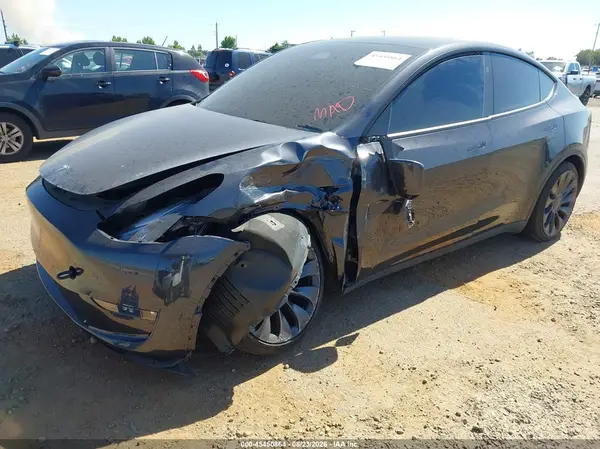 7SAYGDEF3RF129855 2024 TESLA MODEL Y - Image 2