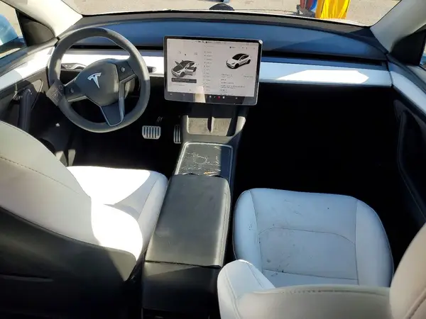 7SAYGDEF3RF166579 2024 TESLA MODEL Y - Image 8