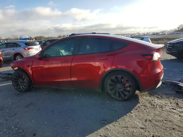 7SAYGDEF3SA338726 2025 TESLA MODEL Y - Image 2