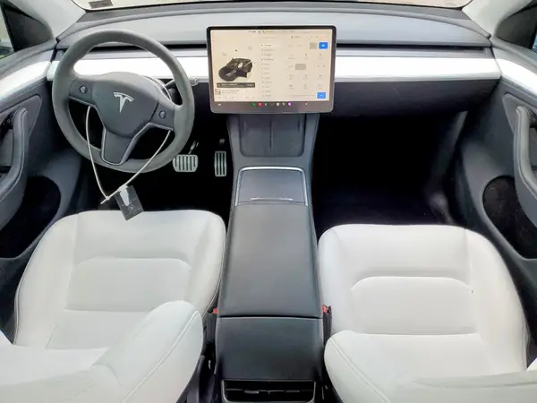 7SAYGDEF3SA343294 2025 TESLA MODEL Y - Image 8