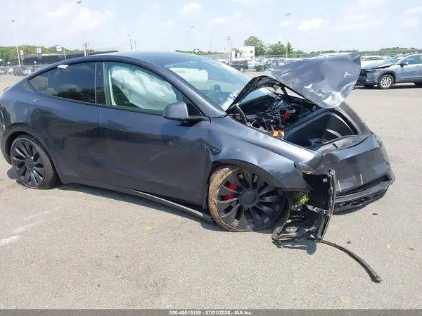 7SAYGDEF3SA345045 2025 TESLA MODEL Y - Image 1