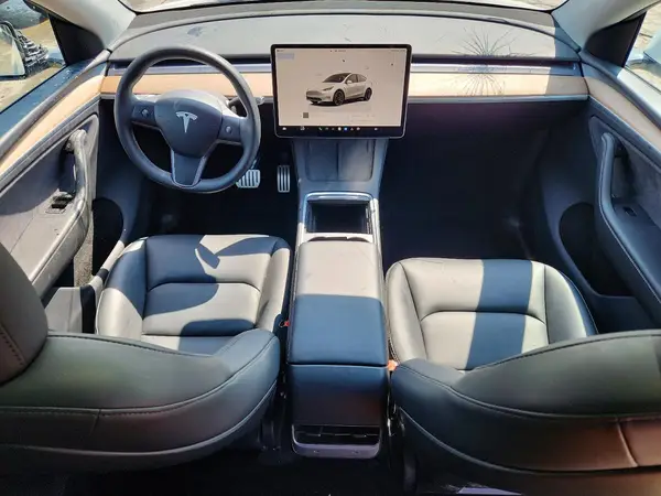 7SAYGDEF3SA346275 2025 TESLA MODEL Y - Image 8