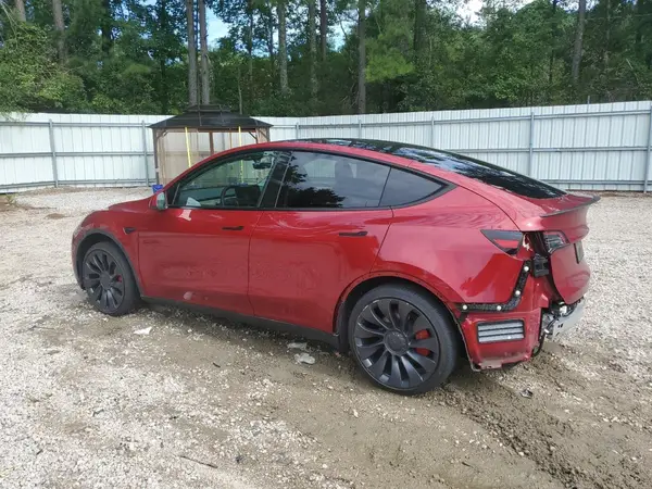 7SAYGDEF3SA366011 2025 TESLA MODEL Y - Image 2