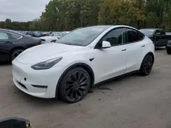 7SAYGDEF4NF323143 2022 TESLA MODEL Y