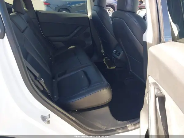 7SAYGDEF4NF337754 2022 TESLA MODEL Y - Image 8