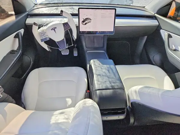 7SAYGDEF4NF351556 2022 TESLA MODEL Y - Image 8