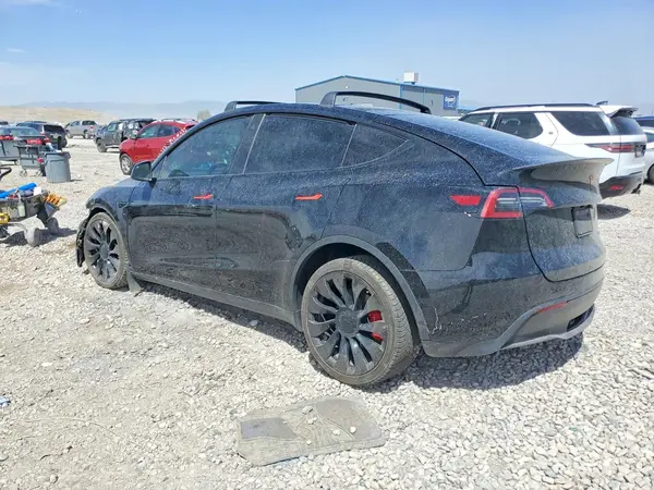 7SAYGDEF4NF368583 2022 TESLA MODEL Y - Image 2