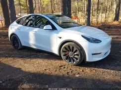 7SAYGDEF4NF376571 2022 TESLA MODEL Y