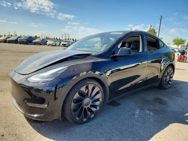 7SAYGDEF4NF390809 2022 TESLA MODEL Y - Image 1