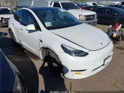 7SAYGDEF4NF391443 2022 TESLA MODEL Y