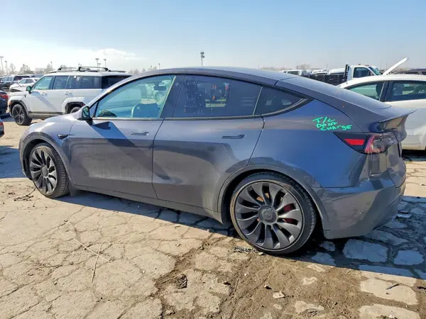 7SAYGDEF4NF391572 2022 TESLA MODEL Y - Image 2