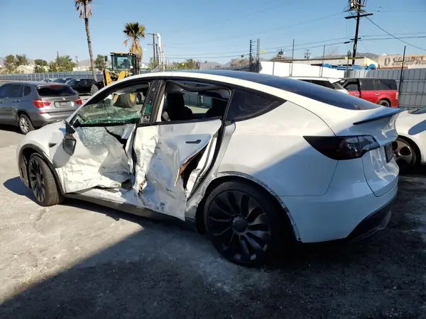 7SAYGDEF4NF405471 2022 TESLA MODEL Y - Image 2