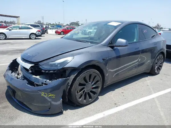 7SAYGDEF4NF406328 2022 TESLA MODEL Y - Image 2