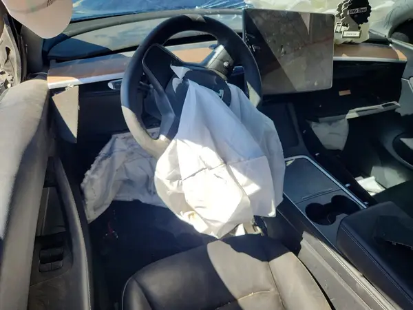 7SAYGDEF4NF407088 2022 TESLA MODEL Y - Image 8