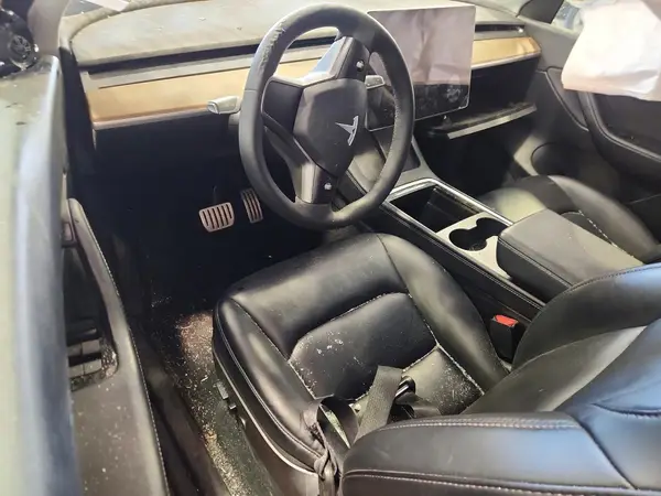 7SAYGDEF4NF437126 2022 TESLA MODEL Y - Image 8