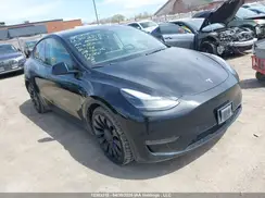 7SAYGDEF4NF438700 2022 TESLA MODEL Y
